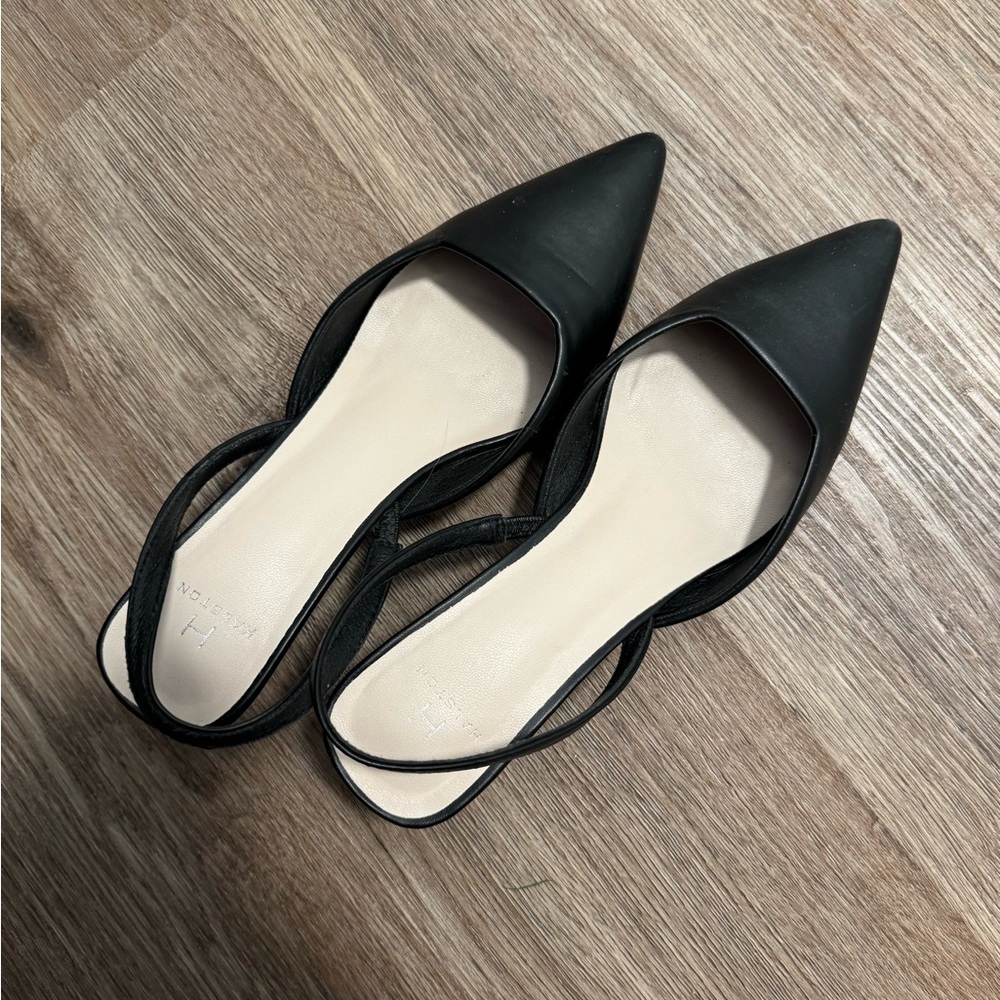 Black kitten heels